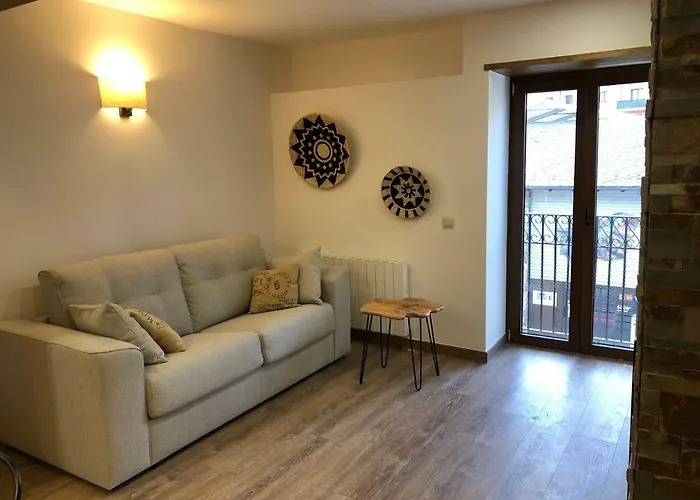 Edifici Herois * פגסרדה